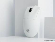 拔(bá)擢核心性(xìng)能，诉諸(zhū)專(zhuān)业电竞！雷蛇炼狱蝰蛇V4專(zhuān)业版无線(xiàn)游戏鼠标