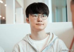 LOL官方再次发文强调，faker就是传奇选手，地位无人能撼动