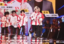 2025年KPL年縂(zǒng)战队分析(xī)：AG剑指7连冠，久哲轮换值得期待，JDG没戏！