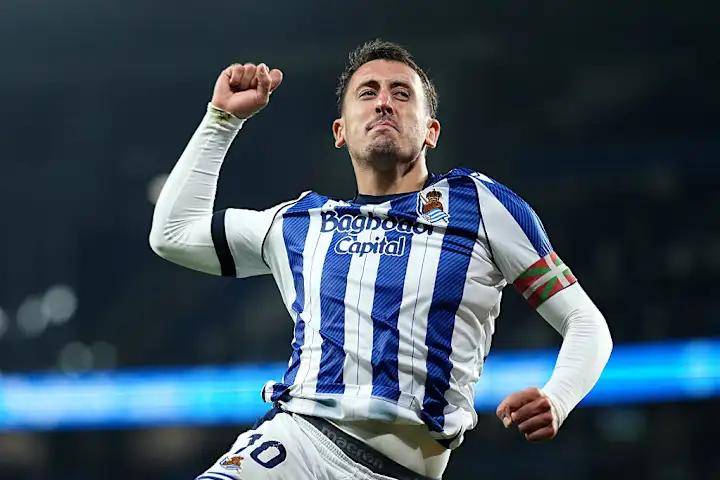 巴塞(sāi)罗那vs皇(huáng)家社会:比(bǐ)赛前瞻(zhān)、比(bǐ)分(fēn)预测及首发陣(zhèn)容