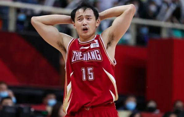 職(zhí)业聯(lián)赛转会纠纷引发球迷讨论