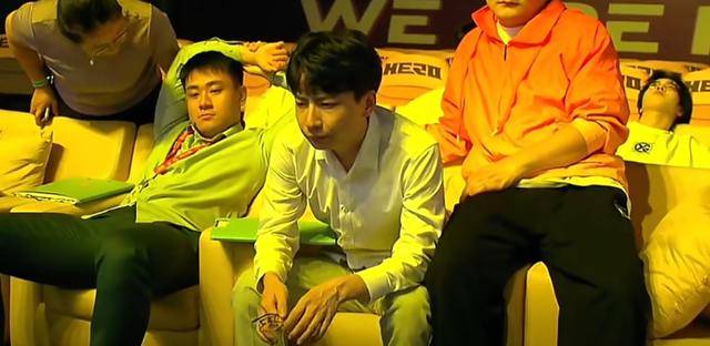 情久让三(sān)追四XYG,二打五极限守家(jiā),流星三(sān)连MVP难救世(shì),大仙感(gǎn)慨