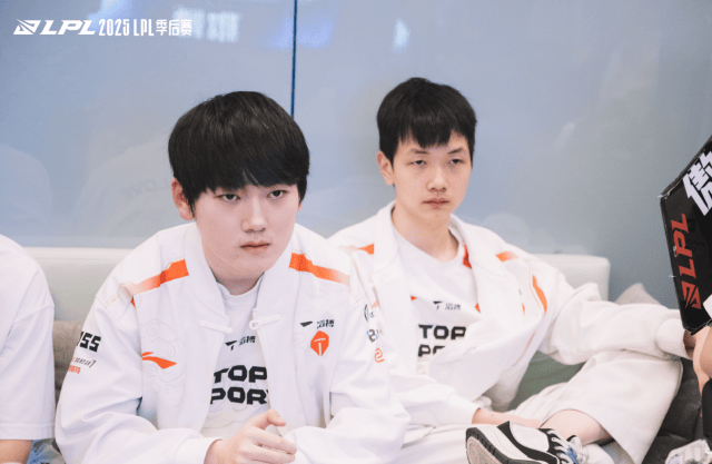 LPL冒泡赛:IG能否(fǒu)逆(nì)袭?TES能否(fǒu)保住优势?