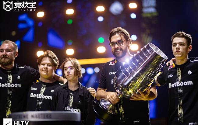 CS2:donk斩获IEM科隆MVP