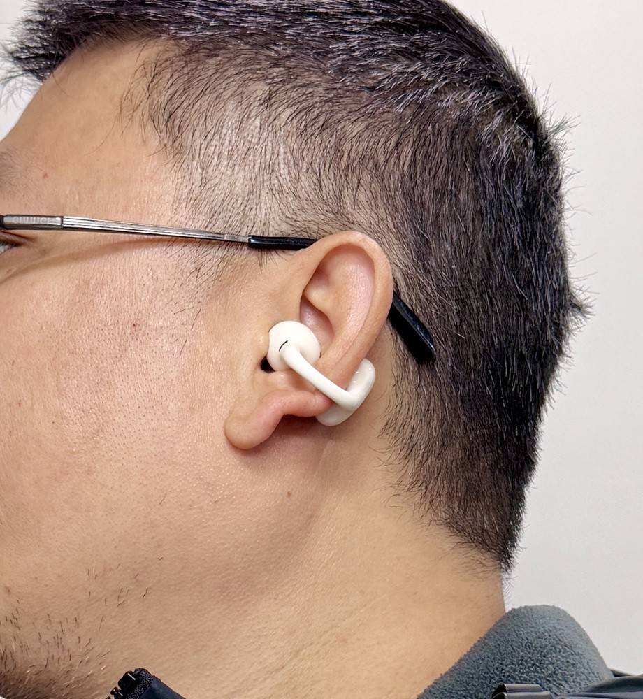 颜值與(yǔ)实力(lì)并存!漫步者LolliClip AI:我的通勤时尚“声”装备