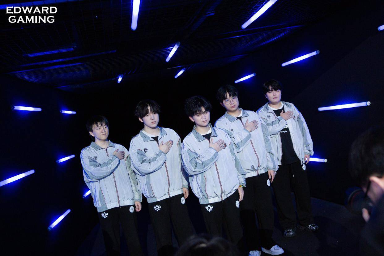 EDGM公布挂牌(pái)名(míng)单:笑(xiào)影、帆(fān)帆(fān)均被(bèi)挂,队伍还有辅助可以用吗?